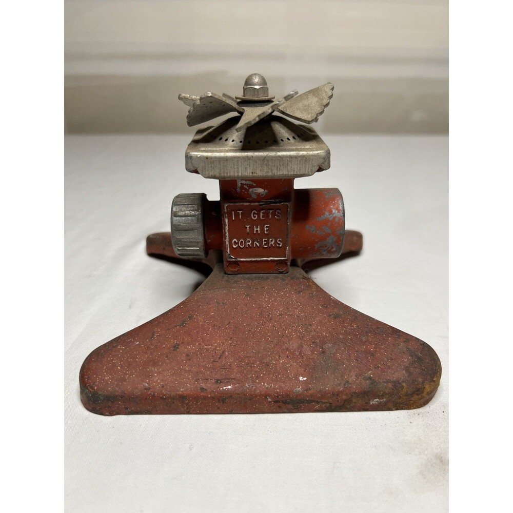 It Gets The Corners, Square Spray Metal Lawn Spray Sprinkler, Red, Vintage